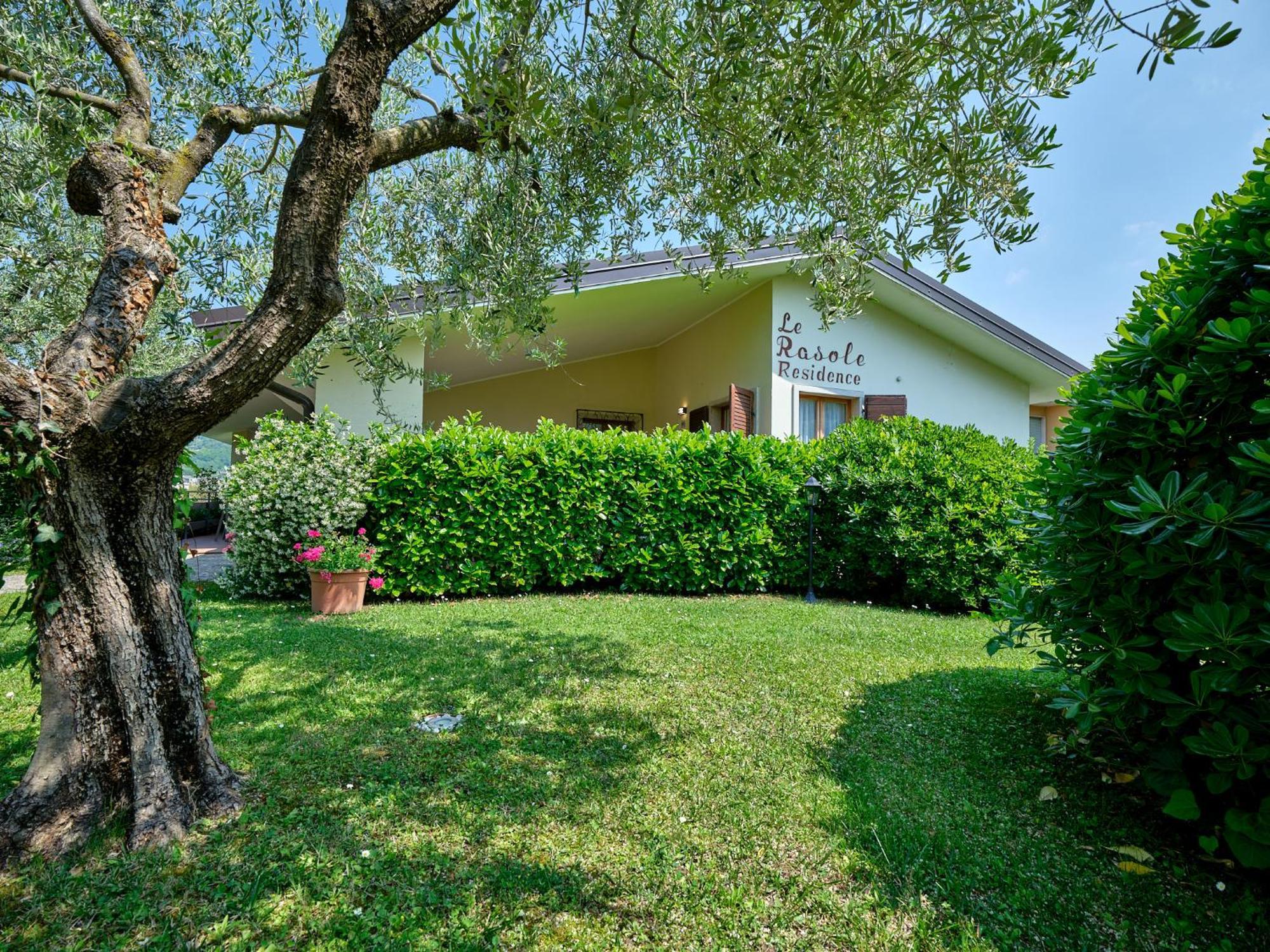 Appartamenti Le Rasole Garda  Exterior photo