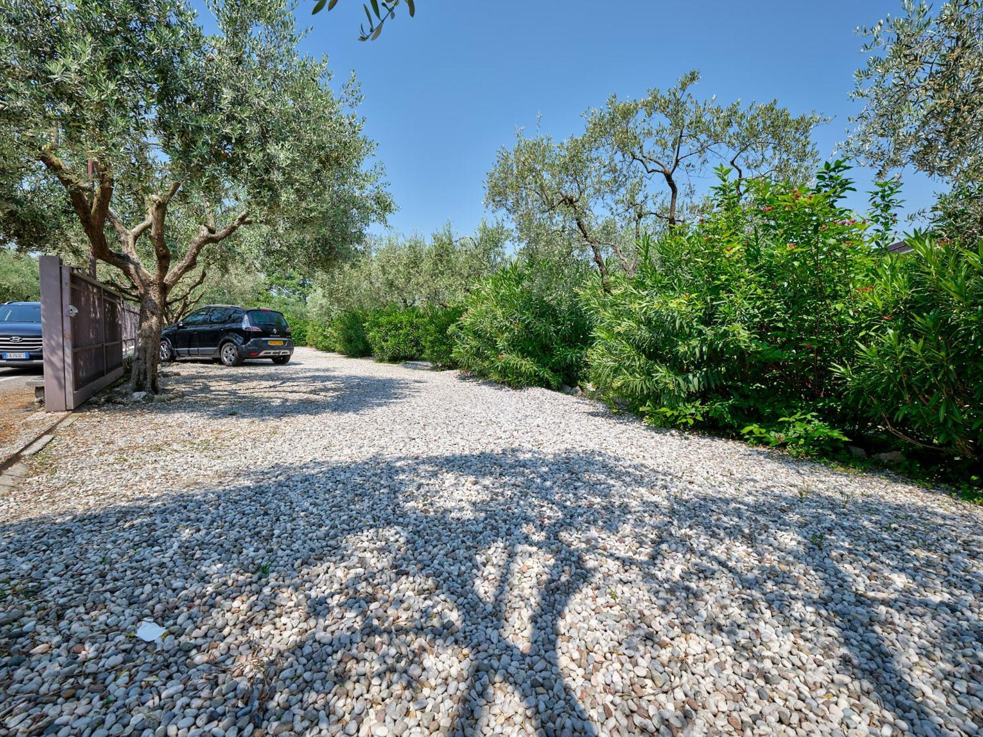 Appartamenti Le Rasole Garda  Exterior photo